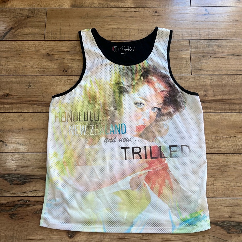 white tank